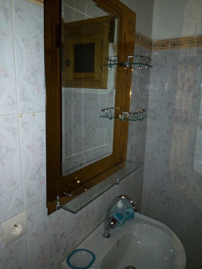 Chez Coumba Et Daniel Bed & Breakfast ซาลี ปอร์ตูดัล ภายนอก รูปภาพ