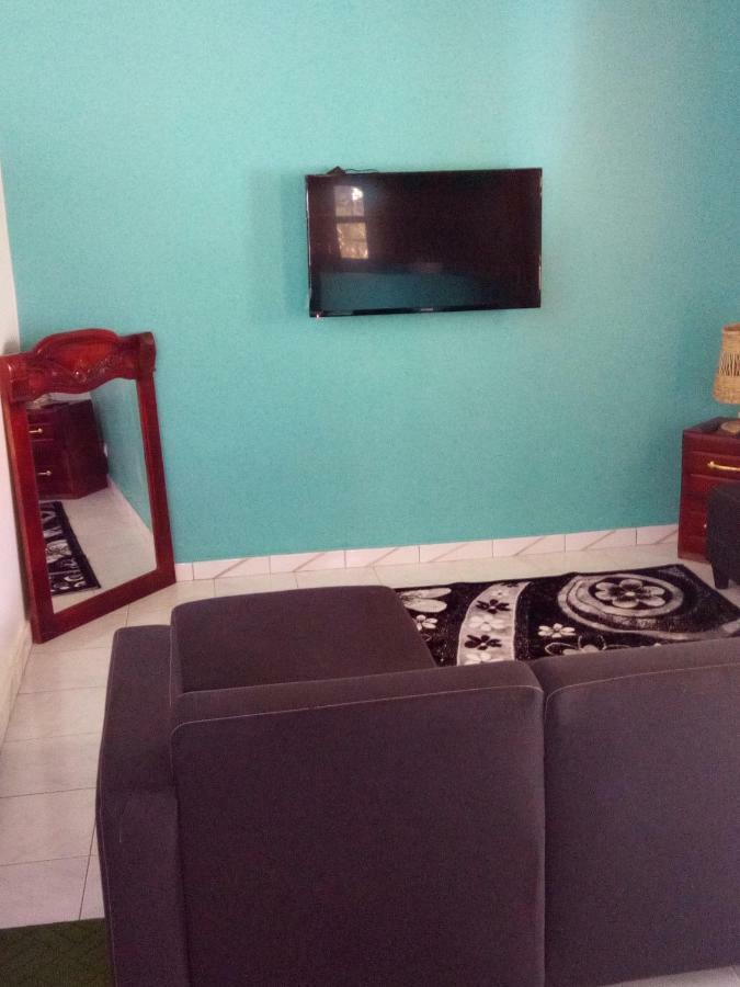 Chez Coumba Et Daniel Bed & Breakfast ซาลี ปอร์ตูดัล ภายนอก รูปภาพ