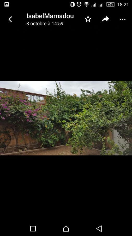 Chez Coumba Et Daniel Bed & Breakfast ซาลี ปอร์ตูดัล ภายนอก รูปภาพ